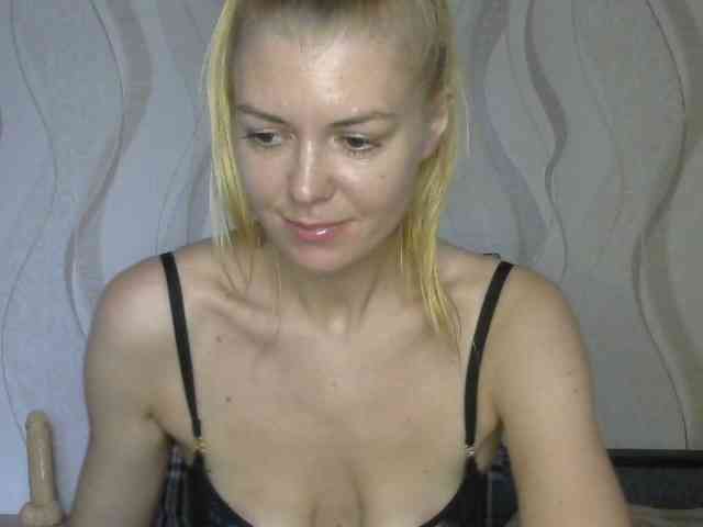 Kitty-Love27 webcam