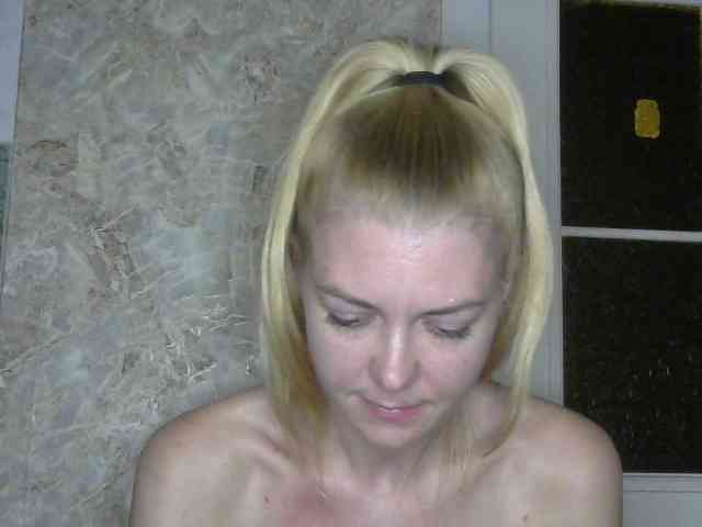 Kitty-Love27 webcam