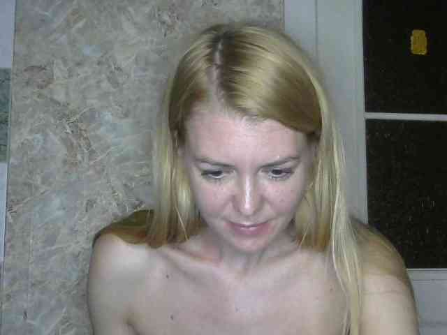 Kitty-Love27 webcam