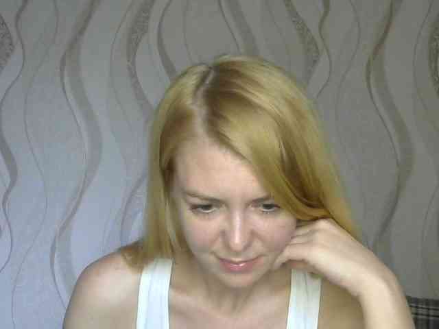 Kitty-Love27 webcam