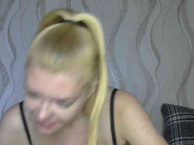 Kitty-Love27 webcam