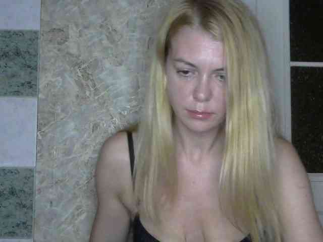 Kitty-Love27 webcam