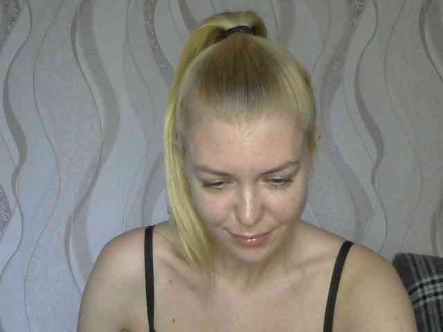 Kitty-Love27 webcam