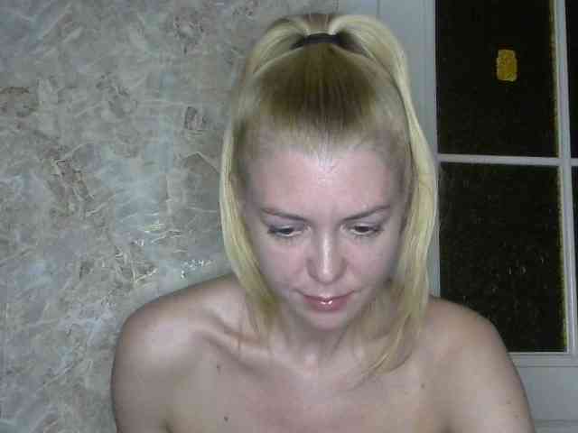 Kitty-Love27 webcam