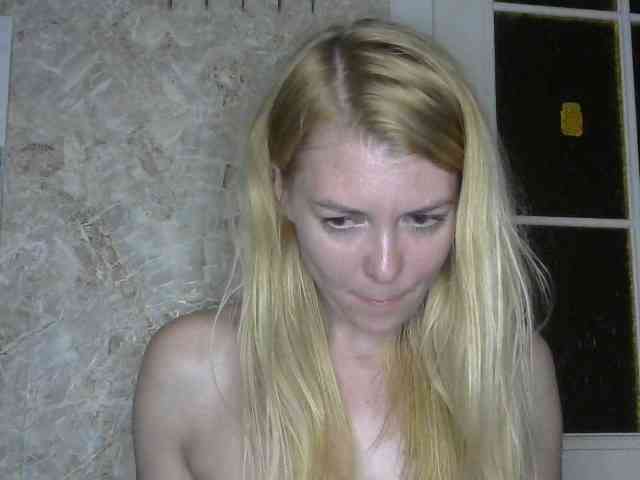 Kitty-Love27 webcam