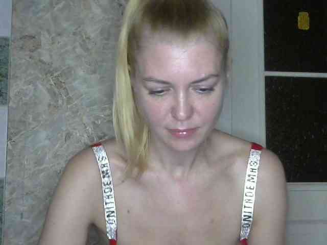 Kitty-Love27 webcam