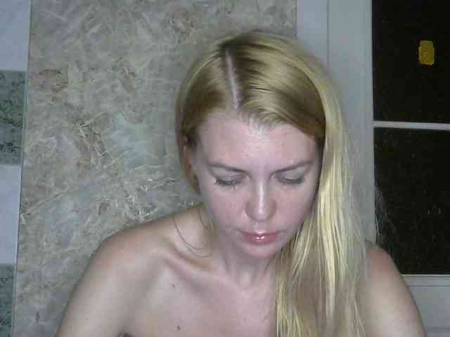 Kitty-Love27 webcam