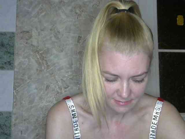 Kitty-Love27 webcam