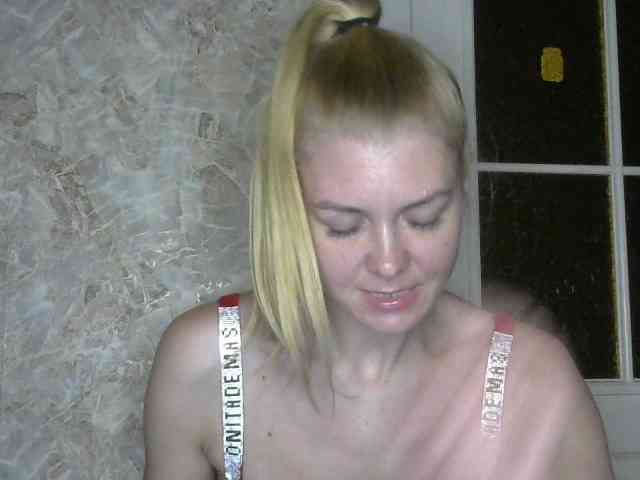 Kitty-Love27 webcam