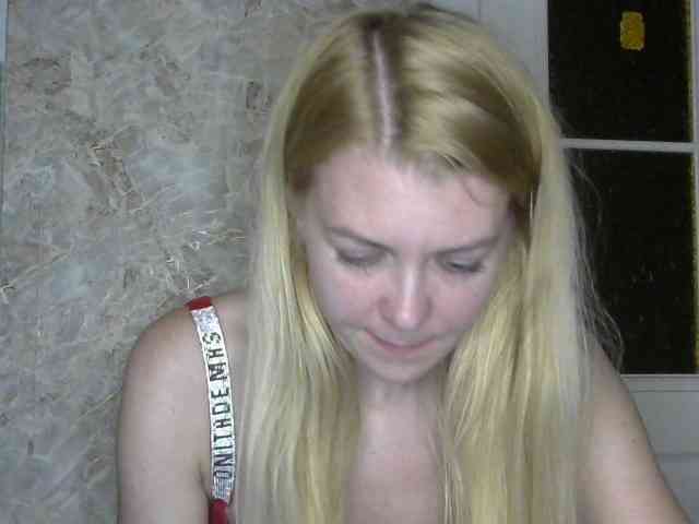 Kitty-Love27 webcam
