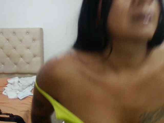 paulavaleria328 Live Webcam on BongaCams
