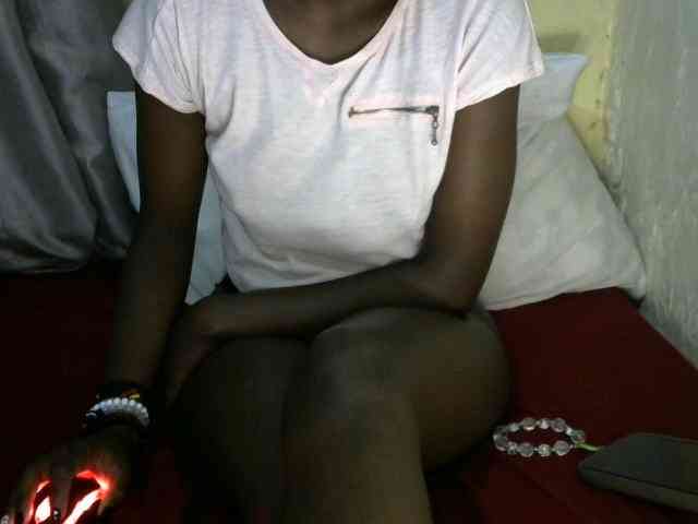 Prettydoll254 webcam
