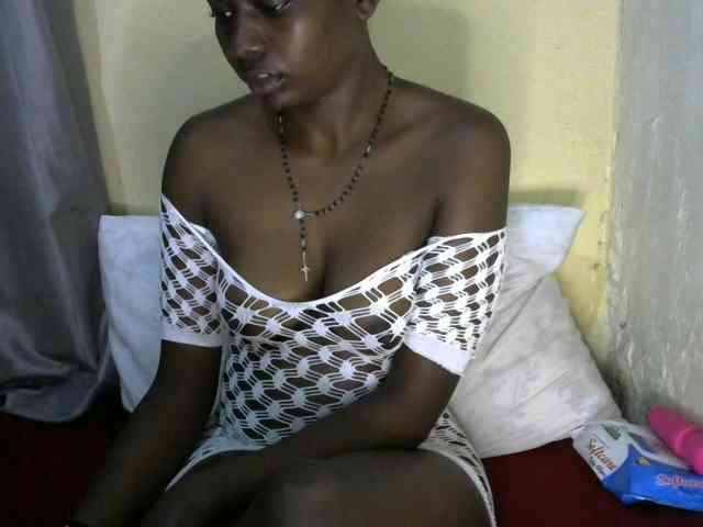 Prettydoll254 webcam