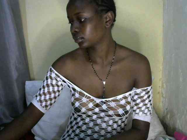 Prettydoll254 webcam