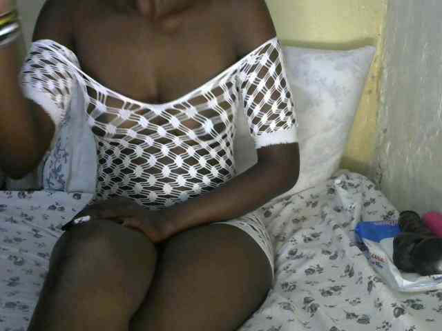 Prettydoll254 webcam