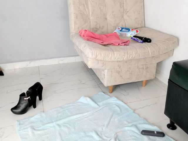 gigi-loved's BongaCams show and profile