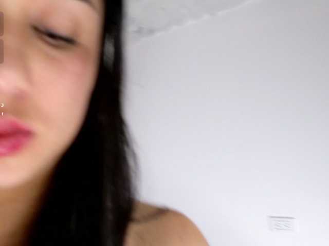 gigi-loved's BongaCams show and profile