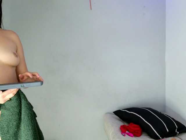 gigi-loved's BongaCams show and profile