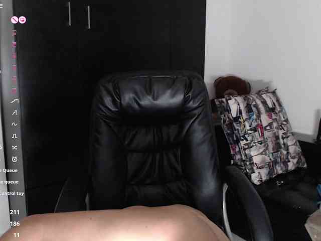 gigi-loved webcam
