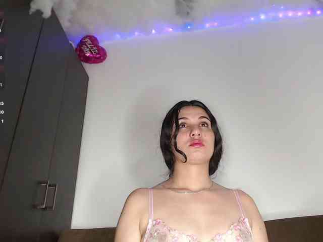 gigi-loved webcam