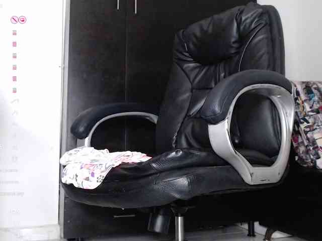 gigi-loved webcam