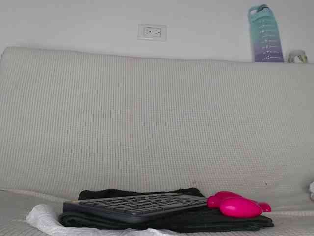 gigi-loved webcam