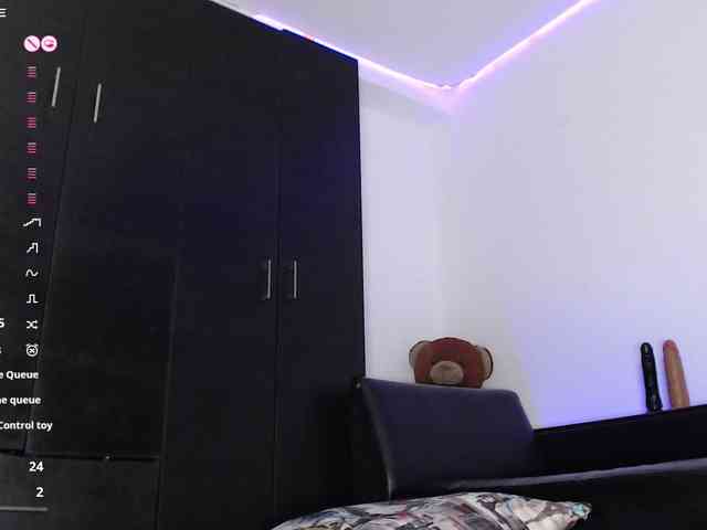 gigi-loved webcam