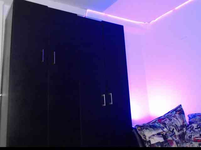gigi-loved webcam