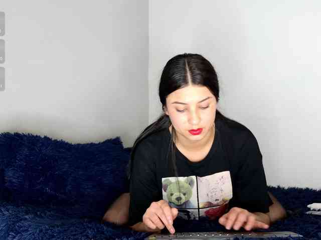 gigi-loved webcam