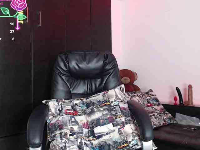 gigi-loved webcam