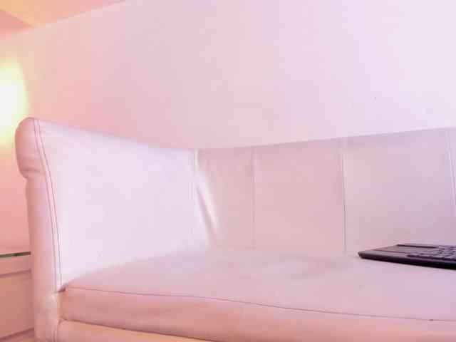 Mandy-curvy webcam