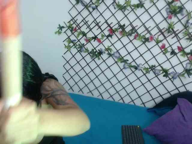 shaaron Live Webcam on BongaCams shaaron Live Webcam on BongaCams