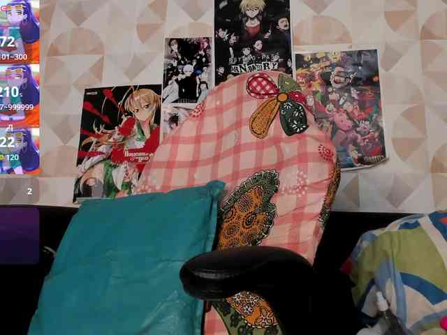 madelinefoxxx30 webcam