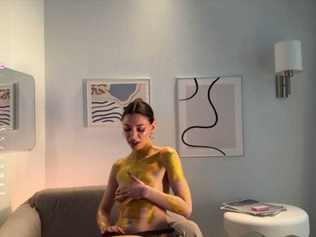 AmelieCrosby's BongaCams show and profile