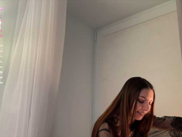 в попе у AmelieCrosby