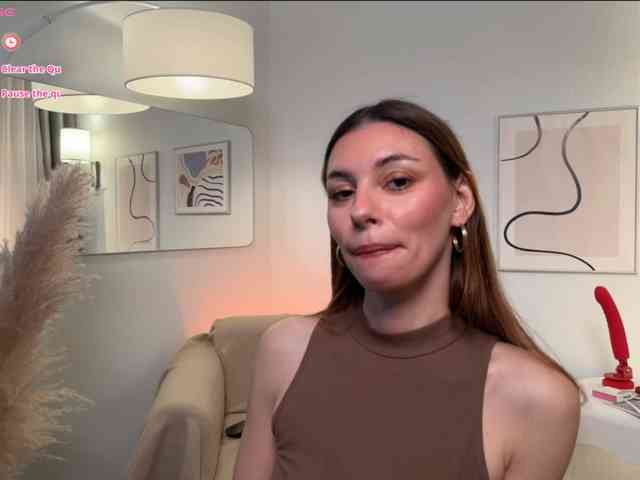 AmelieCrosby AmelieCrosby