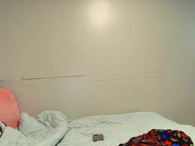 Naomiruty's BongaCams show and profile