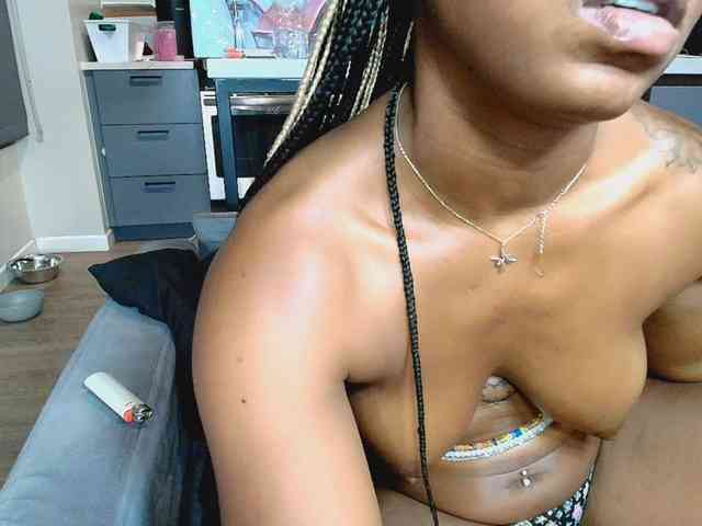 Naomiruty webcam