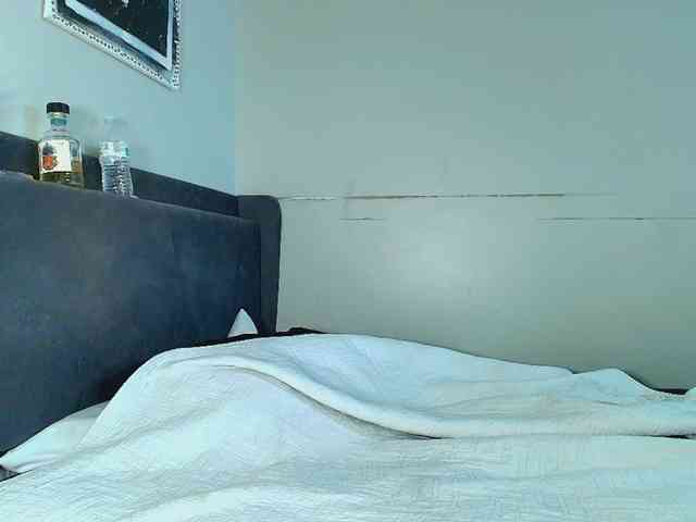 Naomiruty webcam