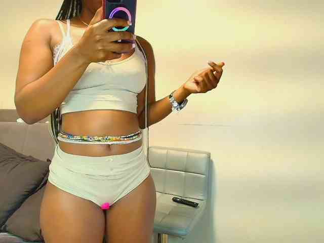 Naomiruty webcam