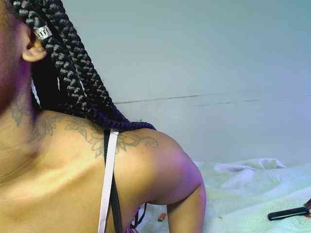 Naomiruty webcam