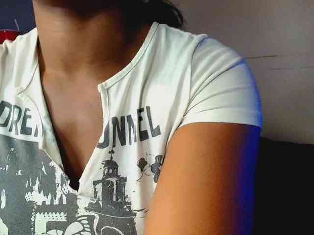 Naomiruty webcam