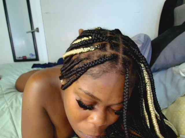 Naomiruty webcam