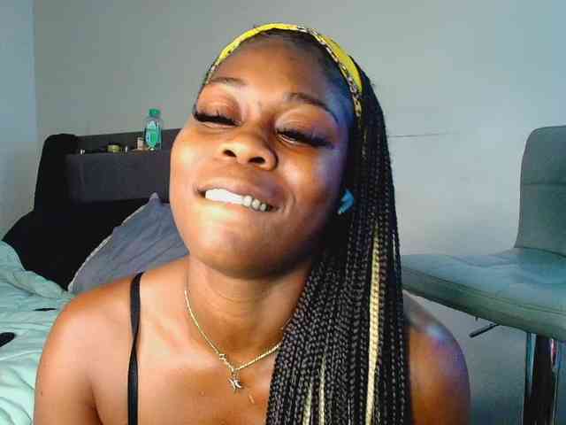 Naomiruty webcam