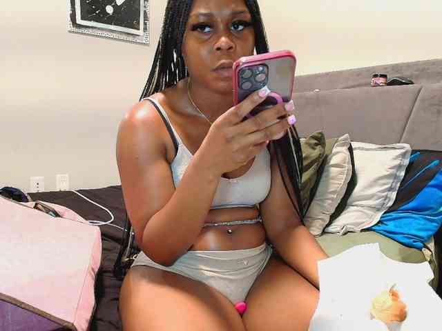 Naomiruty webcam