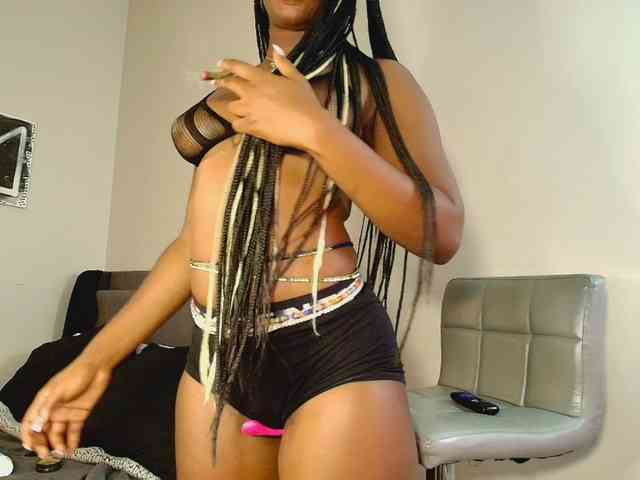 Naomiruty webcam