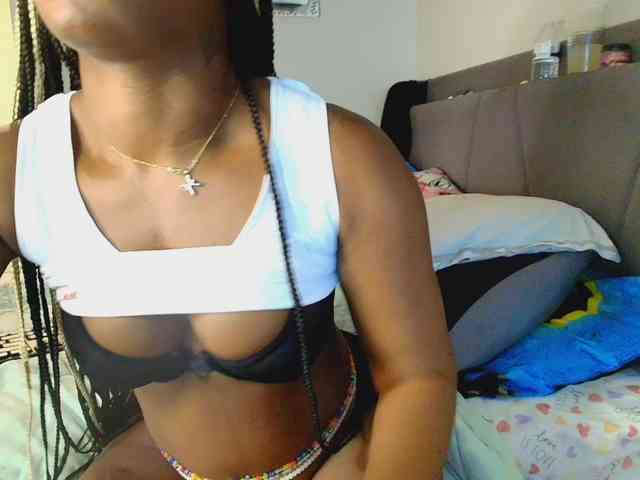 Naomiruty webcam
