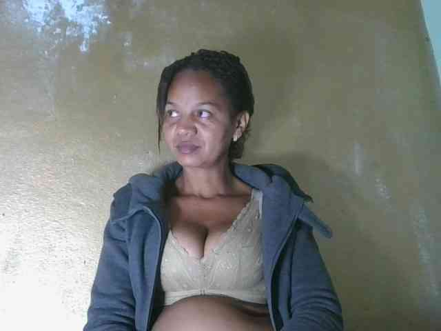 Shaved ebony, Shaved babes, Group chat for 20 39 tokens, Full privates for ..., Youngblowjob 2