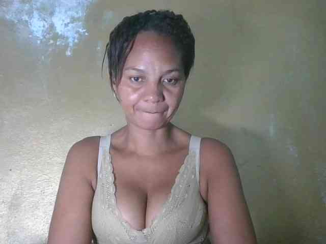 live web cam online Selvidam