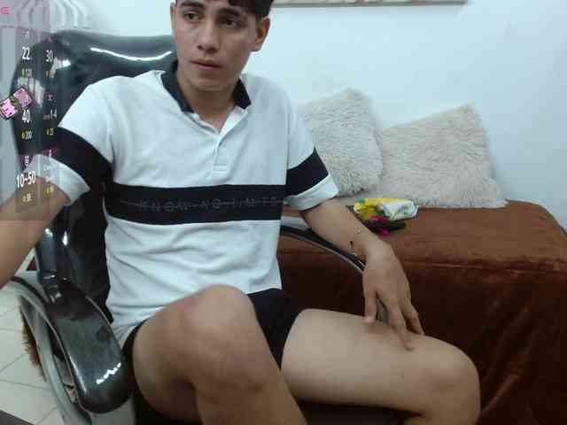 plata-s Live Webcam on BongaCams